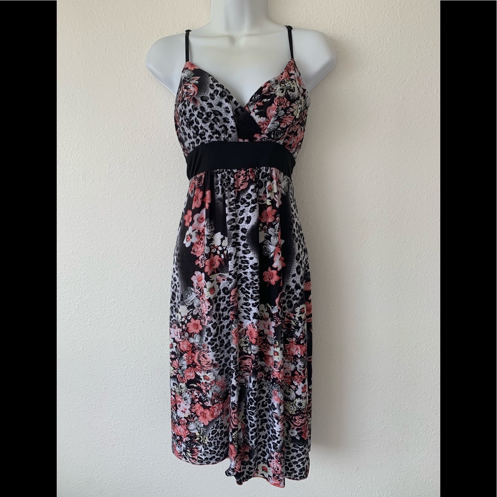 California Woman leopard print cherrry blossom M - Picture 2 of 8